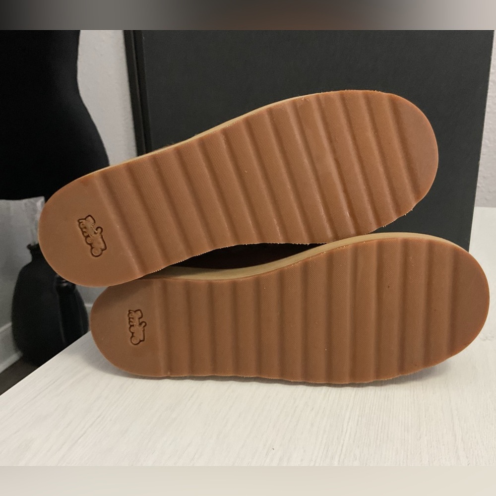 Coach Women's Tan and Brown Shearling Boots - Picture 8 of 8